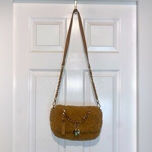 Steve Madden fuzzy crossbody purse